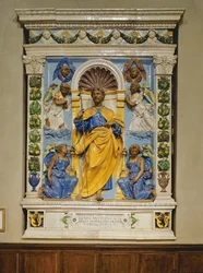 Christ en trône avec des anges, bas-relief